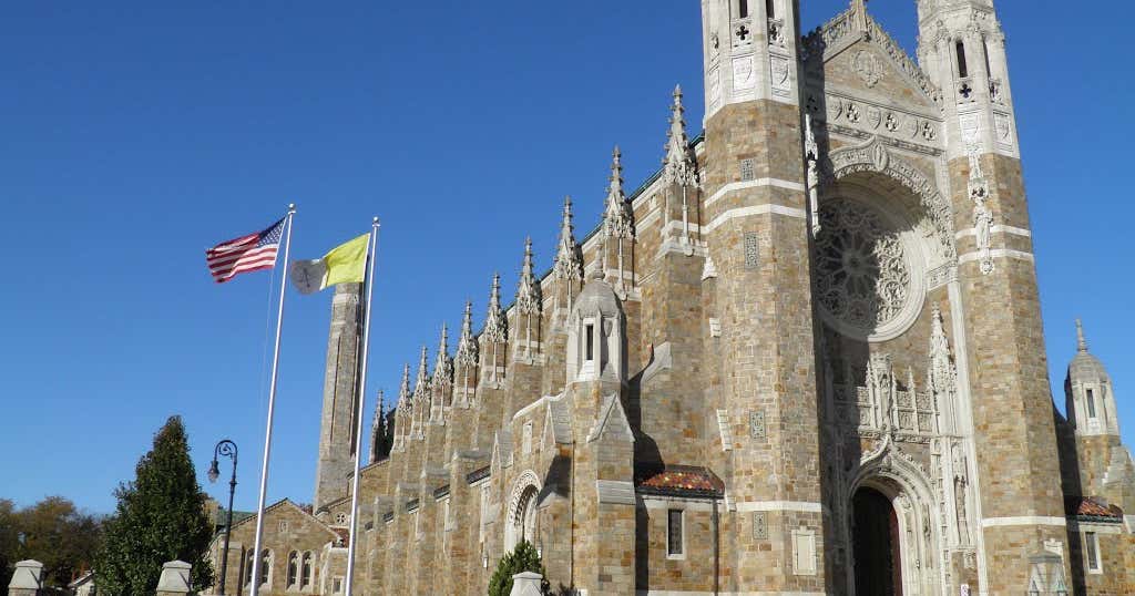 Rosary Cathedral Parish & School, Toledo | Roadtrippers