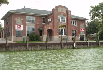 Photo of Aquatic Visitors Center