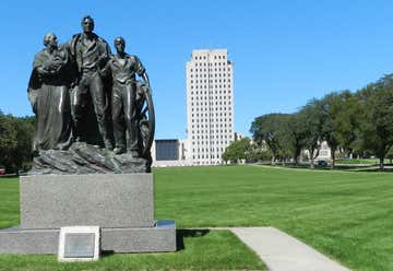 Photo of North Dakota State Capitol Grounds
