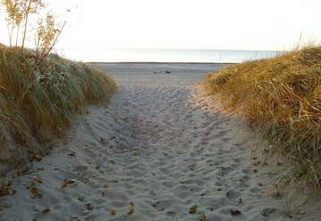 Photo of Woodlawn Beach State Park & Nature Center