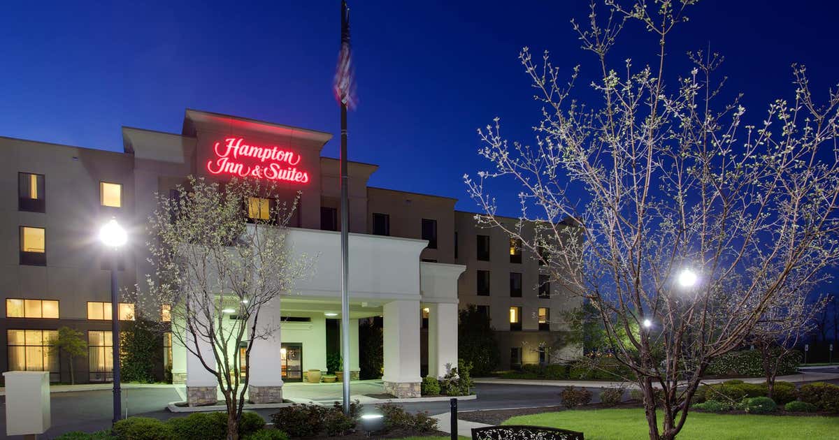 Hampton Inn & Suites Ephrata Mountain Springs, Ephrata Roadtrippers