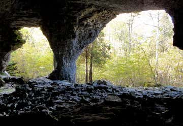 Photo of Bruce's Caves Conservation Area