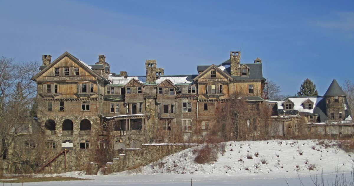 Halcyon Hall (Bennett College), Millbrook | Roadtrippers