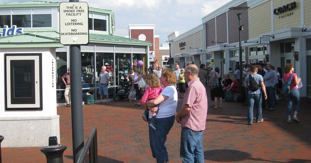 Freeport Village Station, Freeport Roadtrippers