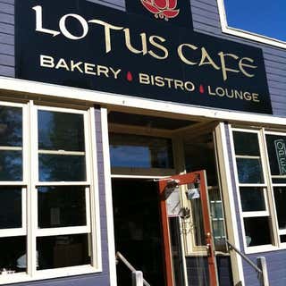Lotus Organic Cafe