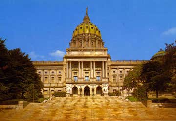 Photo of Pennsylvania State Capitol 