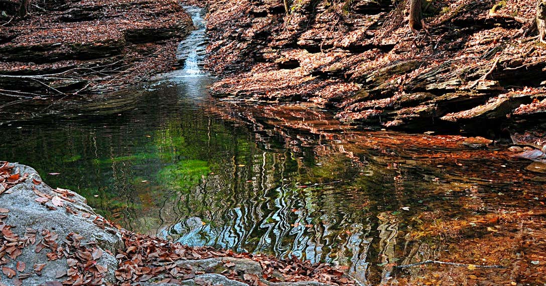 Devil's Bathtub, Dungannon Roadtrippers