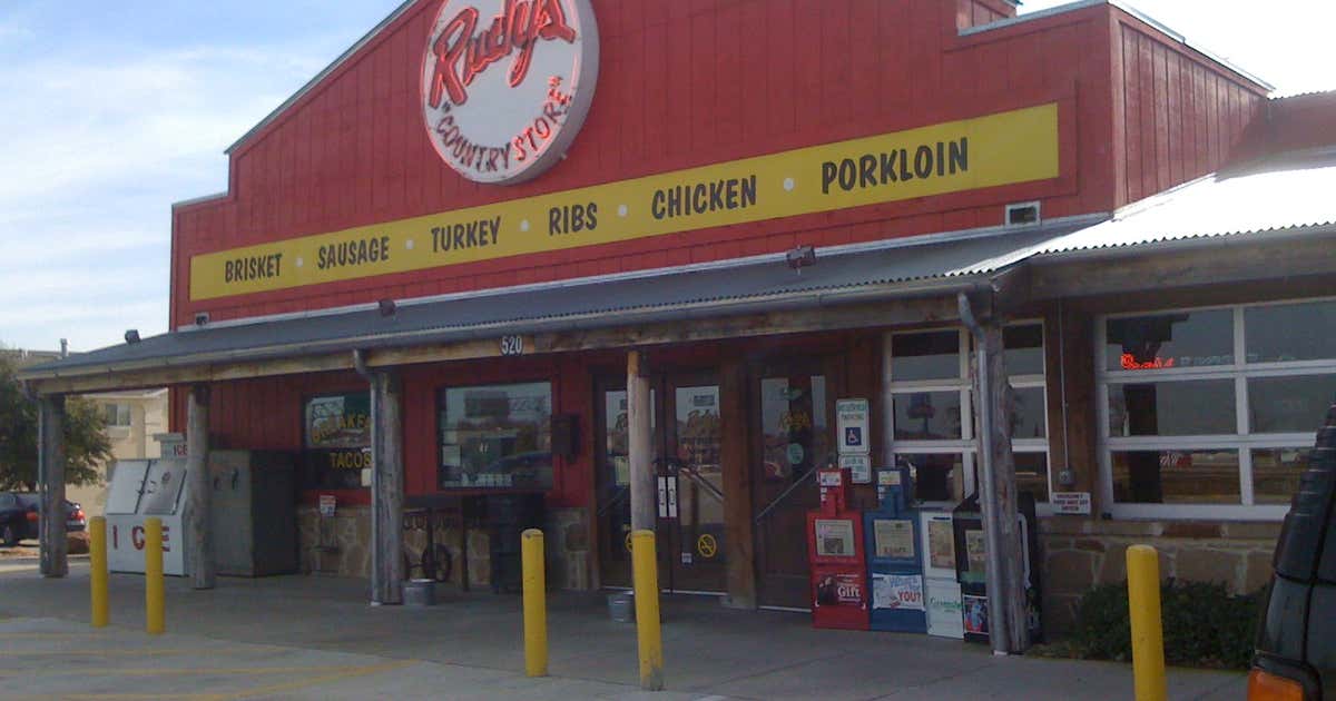 Rudy's Country Store & BarBQ, El Paso Roadtrippers