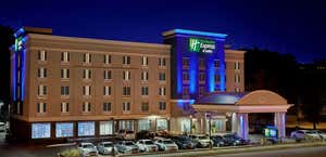 Holiday Inn Express & Suites Knoxville West - Papermill Dr,