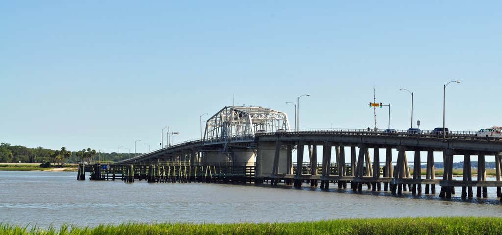 Photo of Woods Memorial Bridge