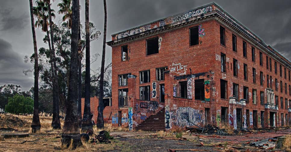 Byron Hot Springs Hotel, Byron Roadtrippers