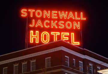 Photo of Stonewall Jackson Hotel