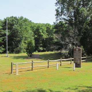 Confederate Memorial Museum & Cemetery