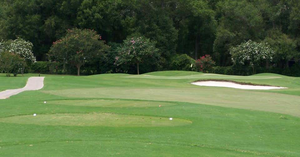 Pine Oaks Golf Course, Ocala Roadtrippers