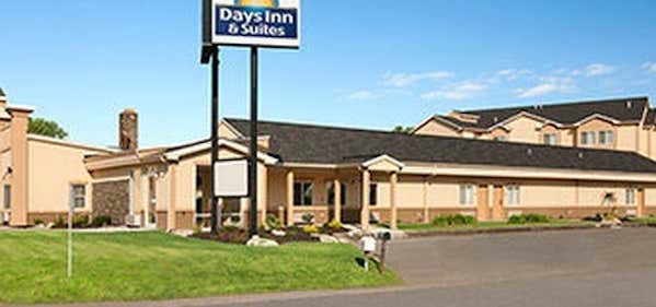 Photo of Quality Inn & Suites Glenmont - Albany South
