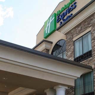 Holiday Inn Express Hotel & Suites Youngstown West-Niles I-80