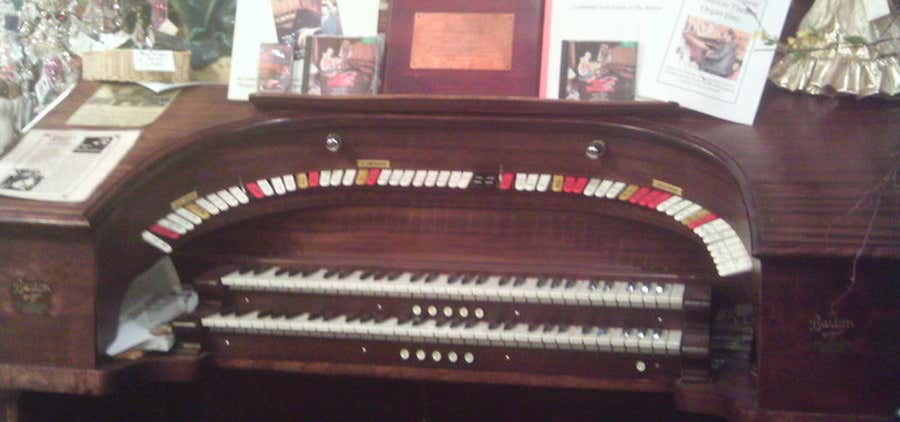 Photo of Historic Barton Theatre Organ