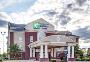 Photo of Holiday Inn Express & Suites Raceland - Highway 90