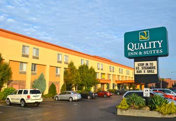 Photo of Quality Inn & Suites Riverfront Oswego