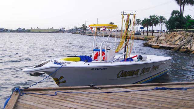 Caribbean Breeze Boat Rental Parasail Galveston Tx Roadtrippers