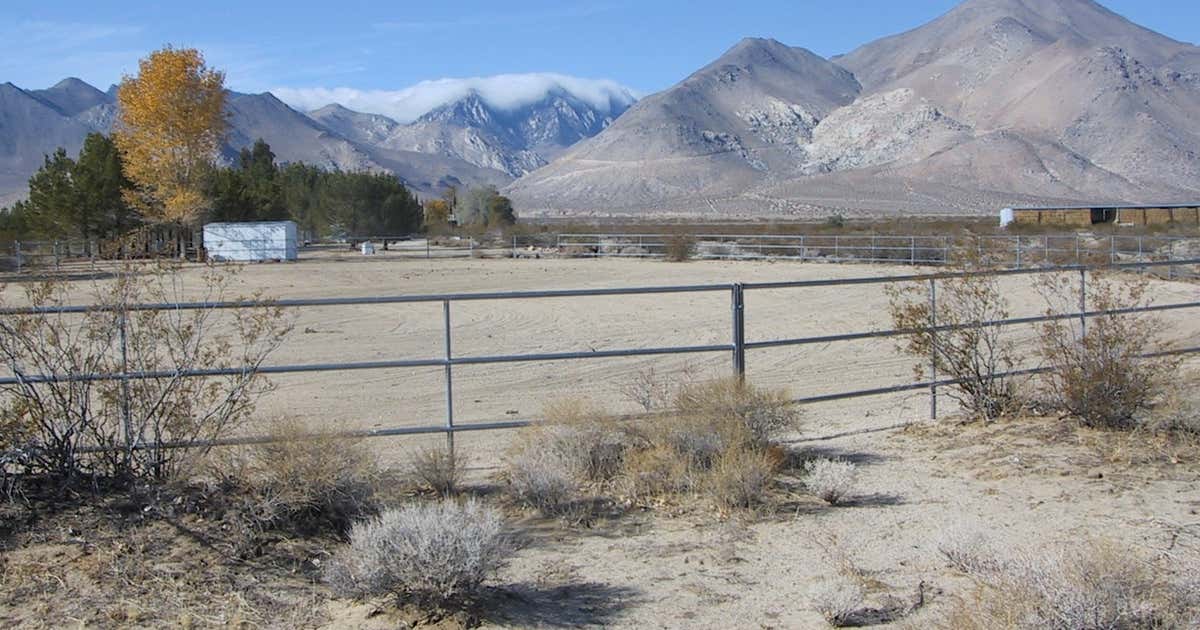 Bonfire Ranch and Horse Motel, Inyokern Roadtrippers