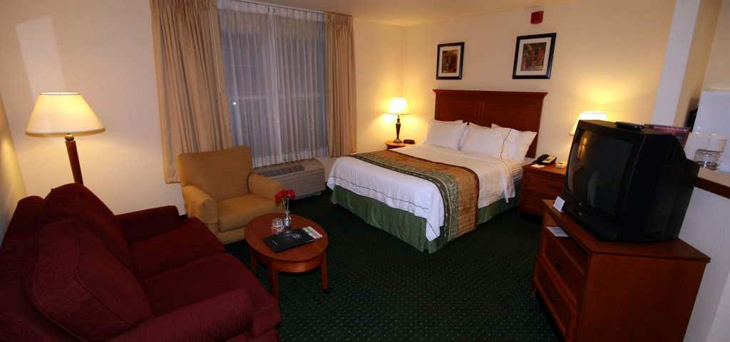 Photo of TownePlace Suites Dayton North