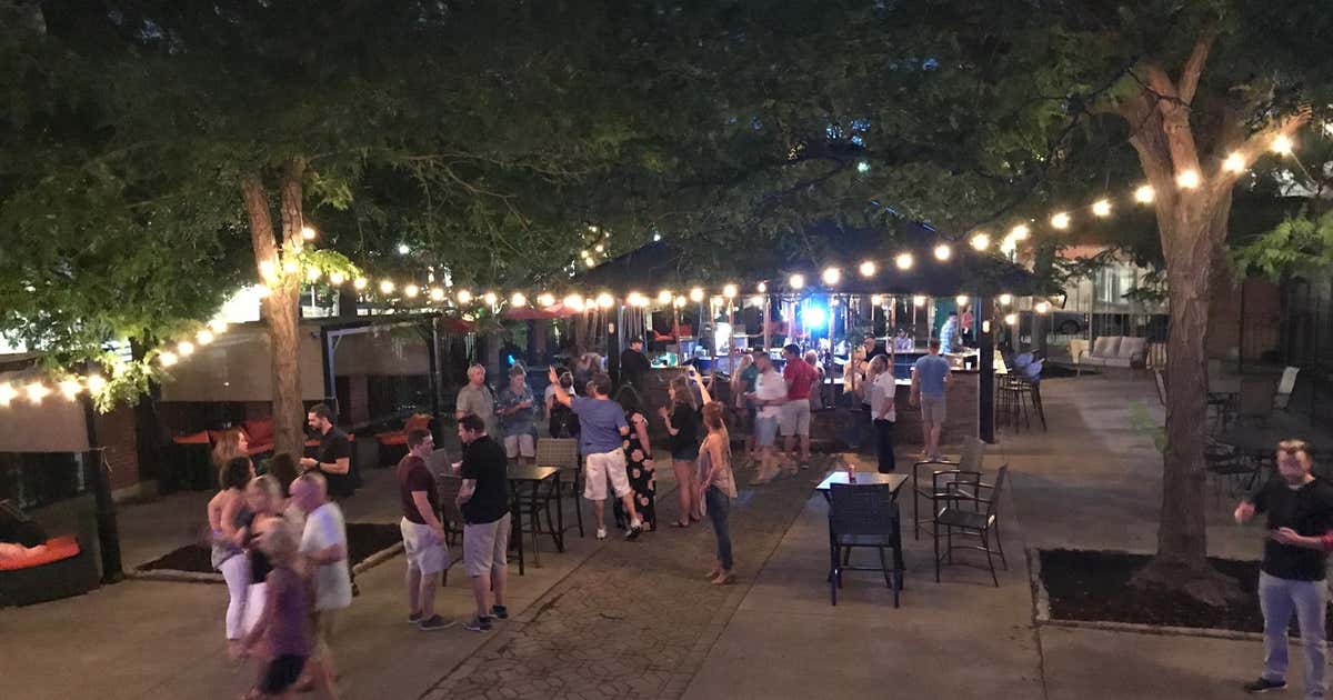 Treehouse Patio Bar, Cincinnati Roadtrippers