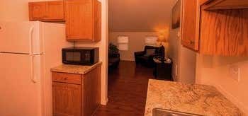Photo of Maple Leaf Manor Furnished Apartments