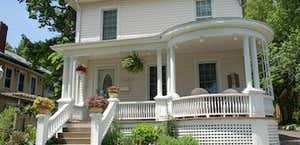 Accommodations Niagara Bed and Breakfast