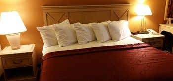 Photo of Red Carpet Inn & Suites