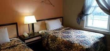 Photo of A Voyageurs Guest House Bed & Breakfast