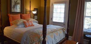 The Applewood Manor Bed & Breakfast