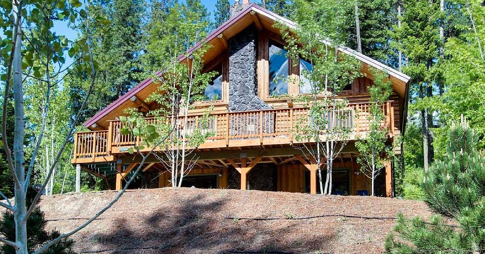 Carlin Bay Cabin, Harrison Roadtrippers