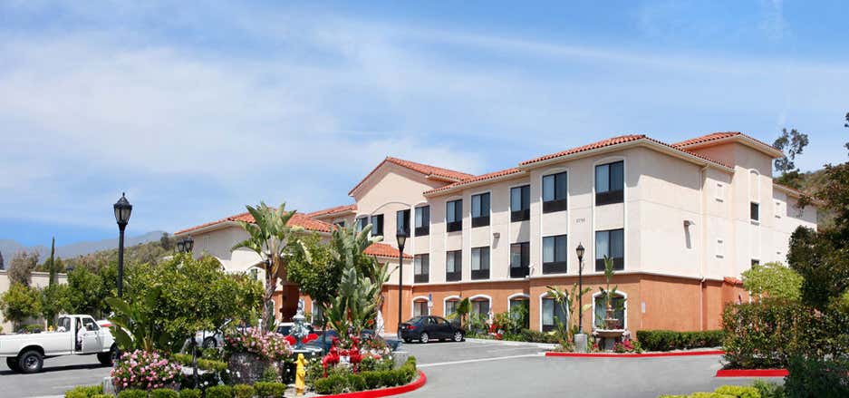 Photo of The Prominence Hotel and Suites