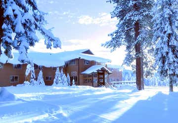 Photo of Montecito Sequoia Lodge