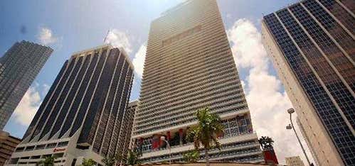 Photo of Luxury Apartments At 50 Biscayne