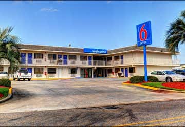 Photo of Motel 6