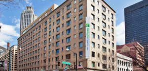 Holiday Inn Express & Suites Atlanta Downtown
