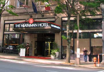 Photo of Heathman Hotel