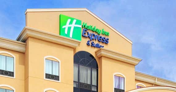 Holiday Inn Express & Suites Van BurenFt Smith Area, an IHG Hotel, Van Buren Roadtrippers