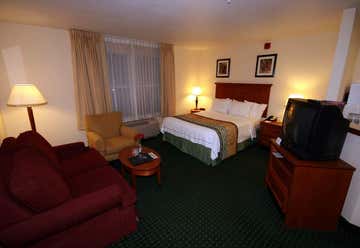 Photo of TownePlace Suites Des Moines Urbandale