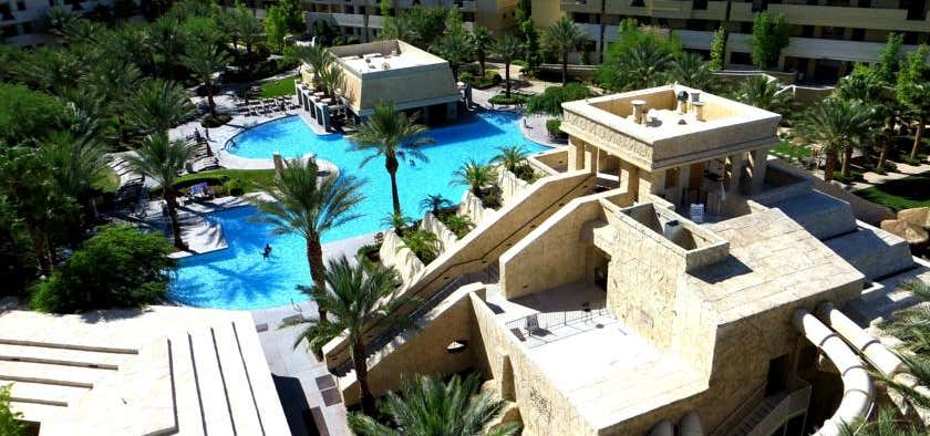 Photo of Hilton Vacation Club Cancun Resort Las Vegas