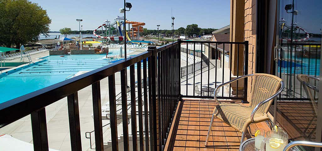 Photo of King's Pointe Waterpark Resort