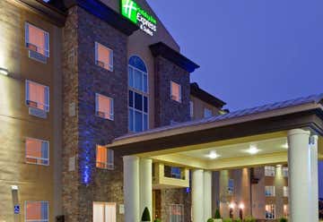 Photo of Holiday Inn Express & Suites Airport-Calgary, an IHG Hotel