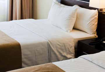 Photo of Comfort Inn & Suites Beaverton