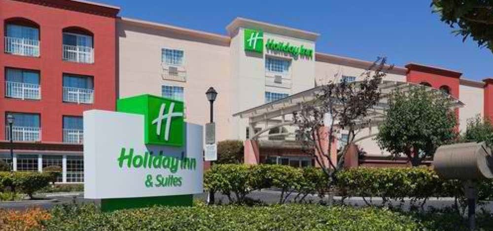 Photo of Holiday Inn & Suites San Mateo-San Francisco SFO, an IHG Hotel