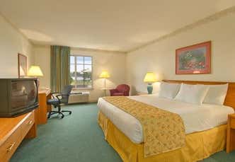 Photo of Baymont Inn And Suites Mackinaw City