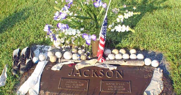 Shoeless Joe Jackson's Grave, Greenville | Roadtrippers