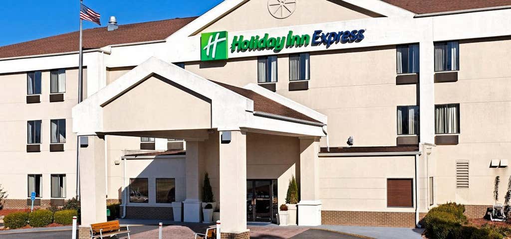 Photo of Holiday Inn Express Metropolis