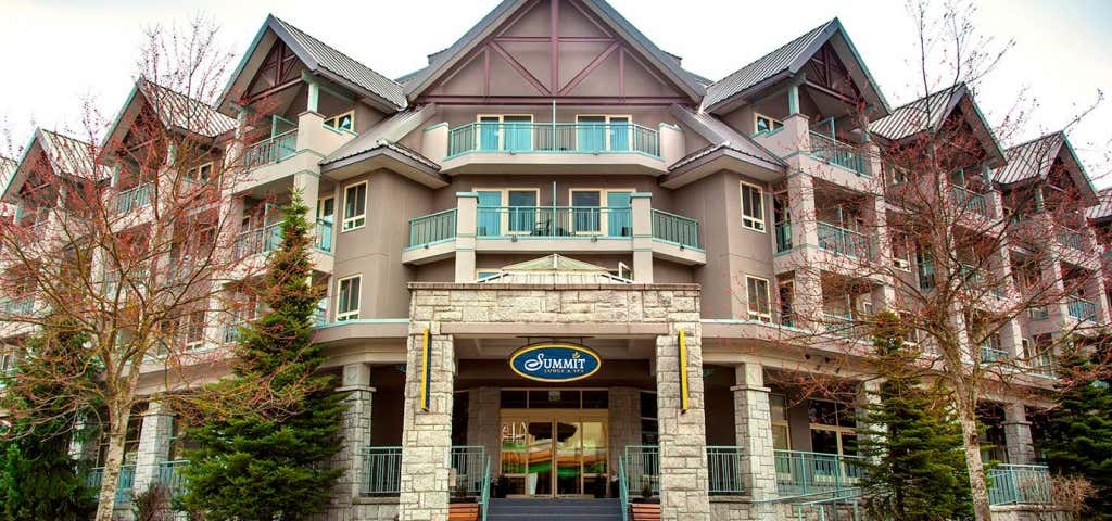 Photo of Summit Lodge Boutique Hotel